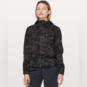 Lululemon Pack It Up Jacket Incognito Camo Multi Grey Size 8
